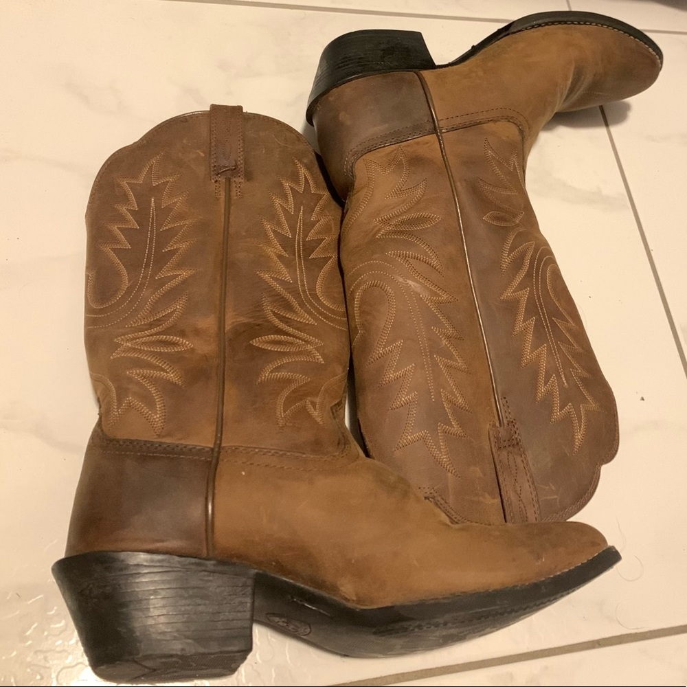 Woman’s Cowboy boots